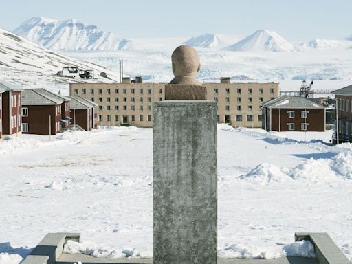 Inside the abandoned ghost town frozen in time that's a hotspot for dark tourism