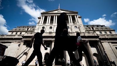 UK interest rates: Bank of England announces interest rate decision after fall in inflation
