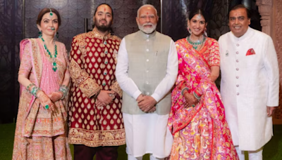 Scoop: Ambanis Hosted Secret 100-Seater Dinner For PM Modi At Anant Ambani-Radhika Merchant Wedding