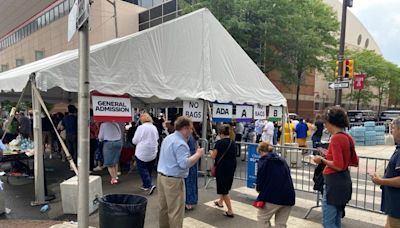 Temple University abuzz ahead of Vice President Kamala Harris, Gov. Tim Walz rally. Live updates