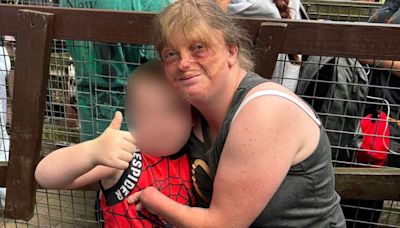 Burns survivor with no hands left 'embarrassed' after being removed from Thorpe Park family rollercoaster ride