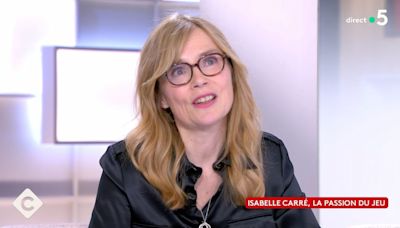 "C’était un grand choc !" : Isabelle Carré revient sur cet incident survenu juste avant une représentation (VIDEO)