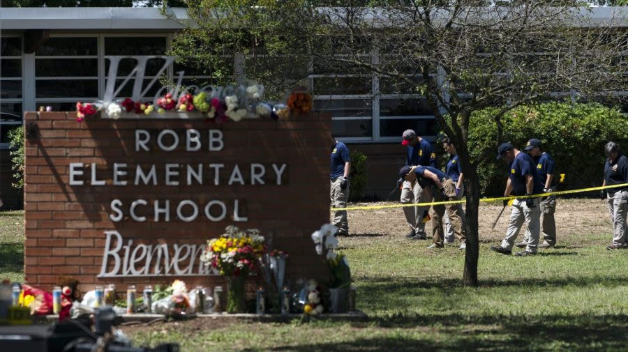 Texas reinstates trooper ousted after Uvalde school shooting probe