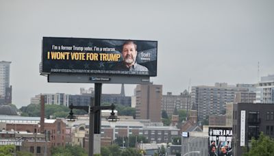 Trump to Get Billboard-Size Reminder of His Unpopularity at RNC