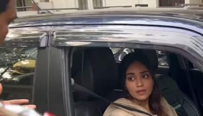 Video Of Actress Nivetha Pethuraj Arguing With Police Viral - News18
