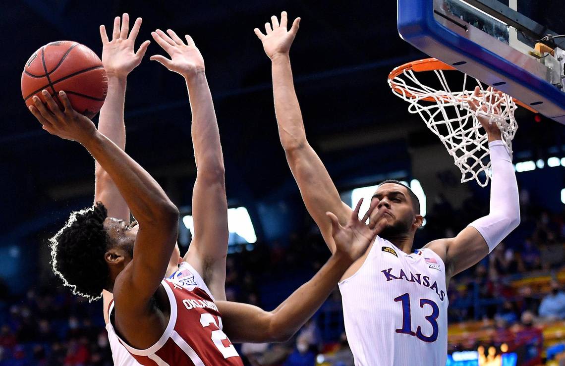 Former Kansas Jayhawks/Iowa State Cyclones forward nets MVP award in Portsmouth