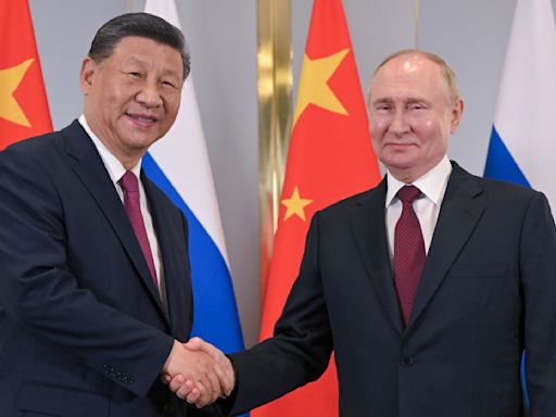 Los líderes de Rusia y China se reúnen en una cumbre de seguridad regional