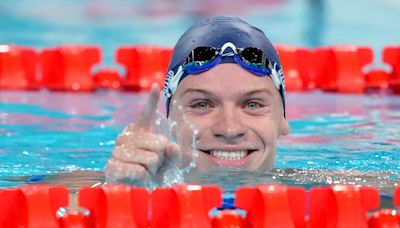 Léon Marchand runs away with 400 IM gold to the joy of French fans