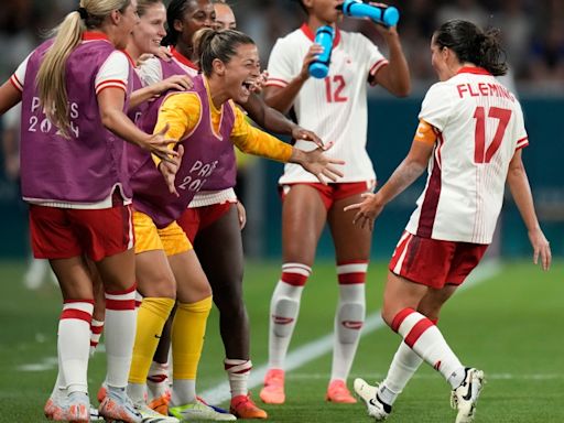 Canada advances to women's soccer quarterfinals after defeating Colombia 1-0