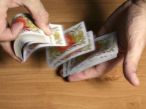 McKELLAR SENIORS CLUB: Cliff Hurd takes first in bid euchre play at the McKellar Community Centre