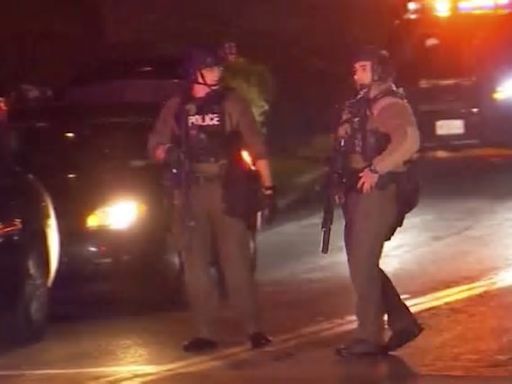 2 cops killed in upstate New York shootout near Syracuse