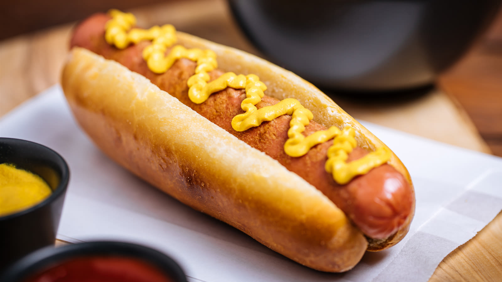 The Kosher Hot Dog Brand Costco Used To Sell In Its Food Court