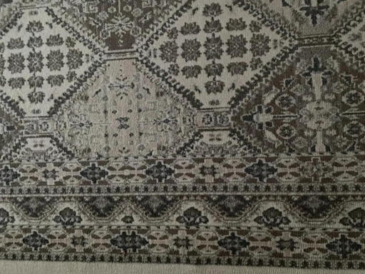 Brain Teaser: Find the wedding ring on this carpet | - Times of India