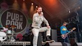Kaiser Chiefs Ricky Wilson apologises for falling into old habits after drunken show