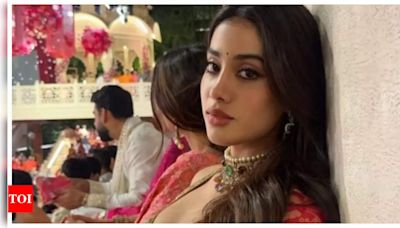 Orry calls Janhvi Kapoor "very pretty" as he shares her stunning pictures | - Times of India