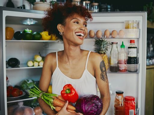 Husband tells wife he hates her ‘fridgescaping’ hobby