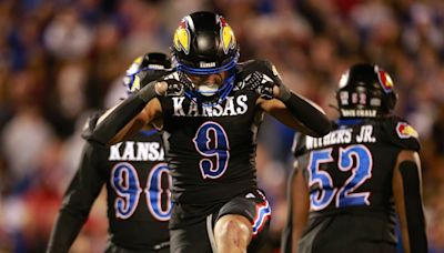 Pros and cons of Chicago Bears picking Kansas football’s Austin Booker in NFL draft