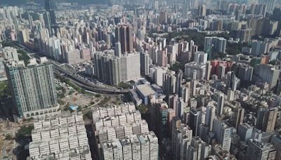 【本港樓市】上年度私樓供應1.54萬伙 超標20%