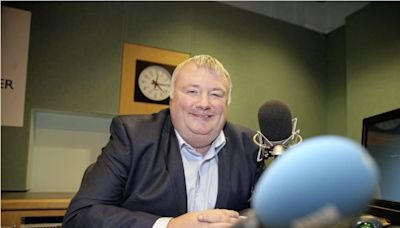 Stephen Nolan pulls out of morning show after toe injury
