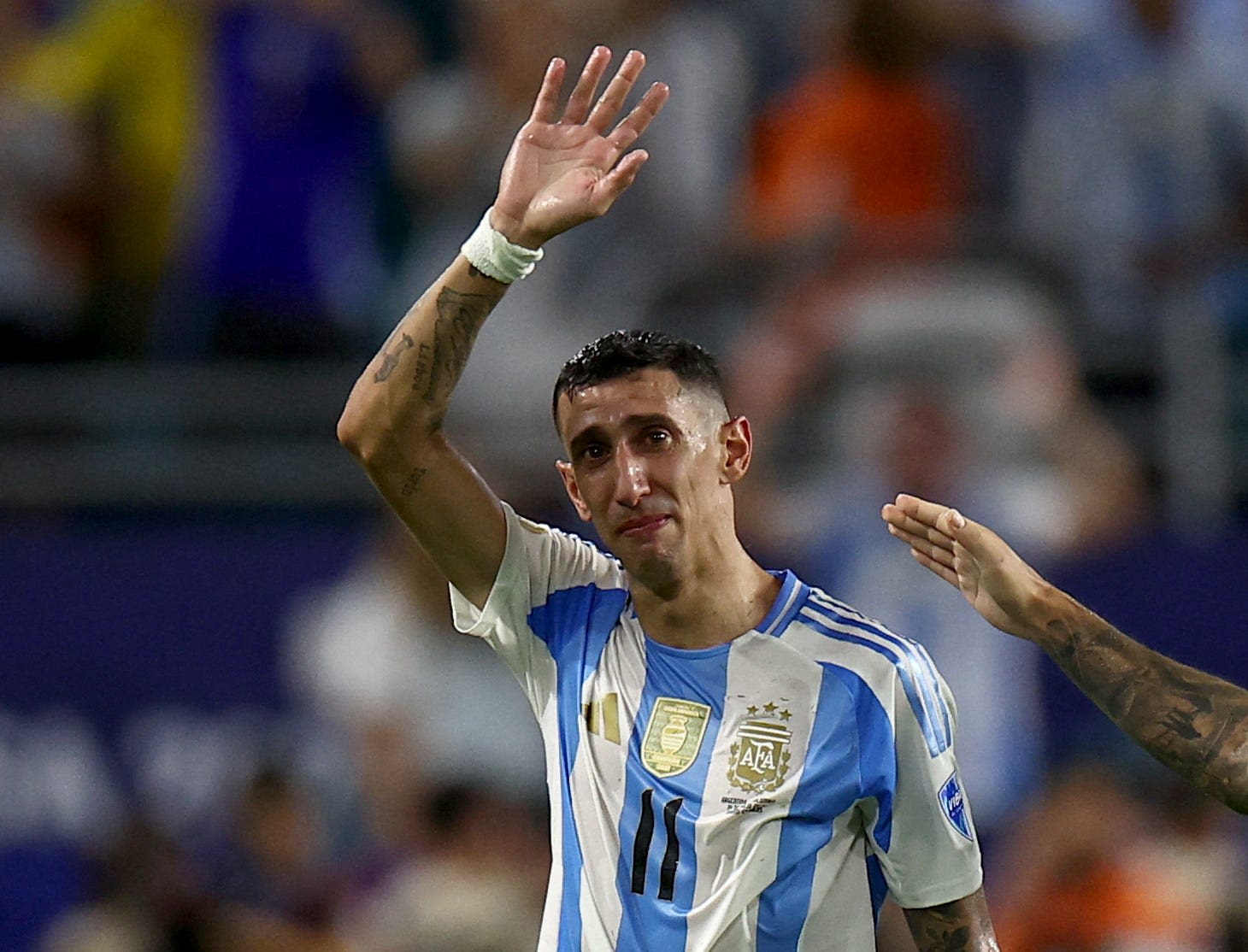 Argentina star Ángel Di María says family received pig's head, threat to daughter's life