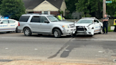 Officer injured after crash in Berclair neighborhood, police say