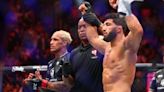 Arman Tsarukyan says UFC 300 judge apologized for scoring fight in Charles Oliveira's favor
