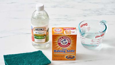 Here’s Why You Shouldn’t Mix Baking Soda and Vinegar for Cleaning