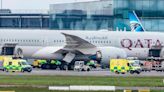 Otro vuelo de infarto: turbulencia dejó 12 heridos en avión de Qatar Airways | Mundo
