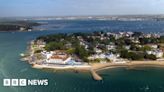 Sandbanks: Residents vote in favour of banning overdevelopment