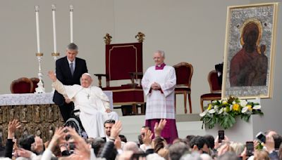 87歲教宗方濟各首次造訪義大利威尼斯 呼籲萬名信眾關心共同家園