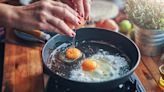 3 errores que cometes al preparar huevos y que debes dejar de hacer