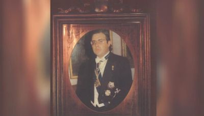 Muere Carlos Ruiz Padilla, poeta, pintor, pianista y conde de Casa Padilla