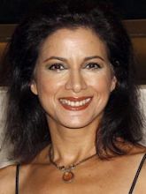 Saundra Santiago