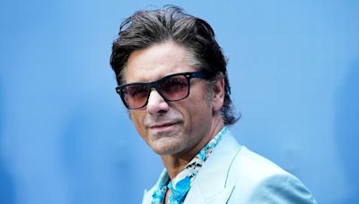 John Stamos says he probably 'wouldn't be here' without his therapist