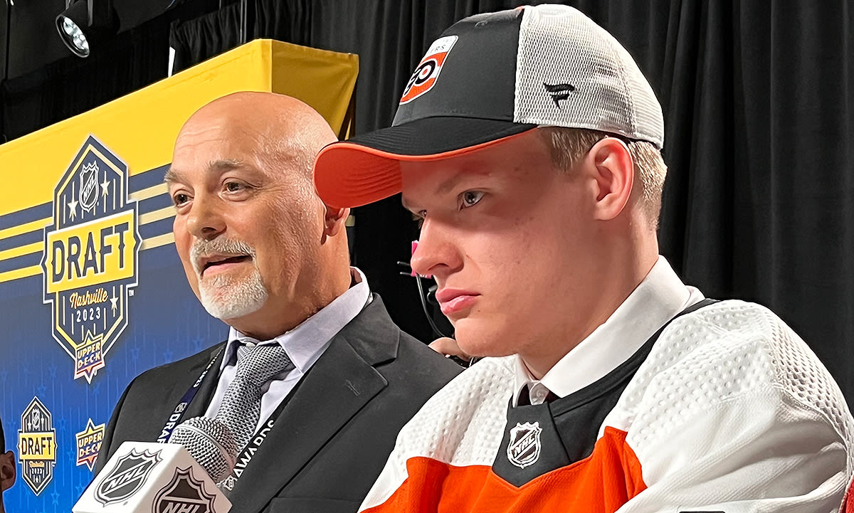 Michkov has landed — Flyers' top prospect arrives to team (in a Phillies hat)