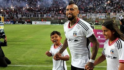 Arturo Vidal se coronó como la nueva estrella de Colo Colo en un majestuoso regreso a casa