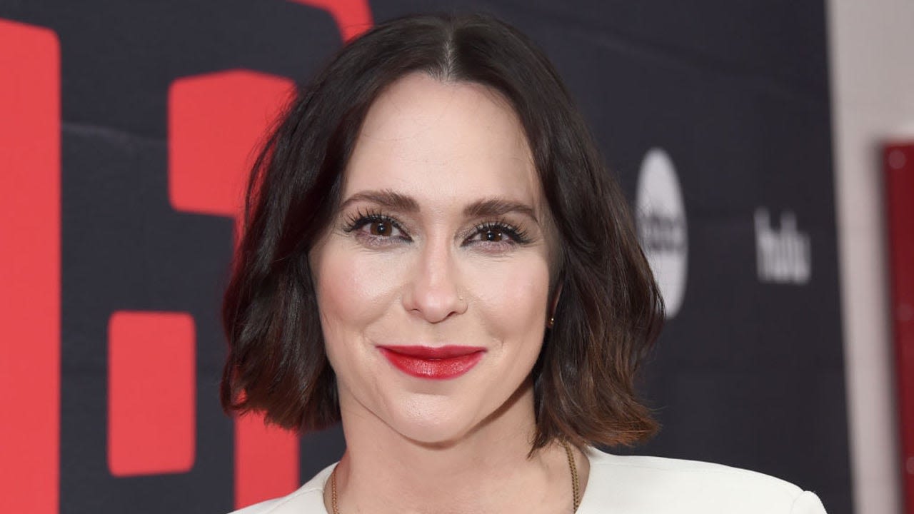 Jennifer Love Hewitt Says She'd 'Love' to Be in 'Sister Act 3' (Exclusive)