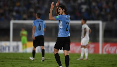 OFICIAL: Edinson Cavani anuncia su retiro