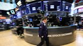 Wall St cierra julio con solidez gracias a buenos resultados corporativos