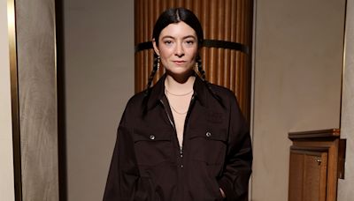 “Will be back in touch”: Lorde teases new music with a very short snippet