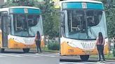 Peruana se para frente a bus de su esposo tras descubrir su infidelidad: "En Perú, no te aburres"