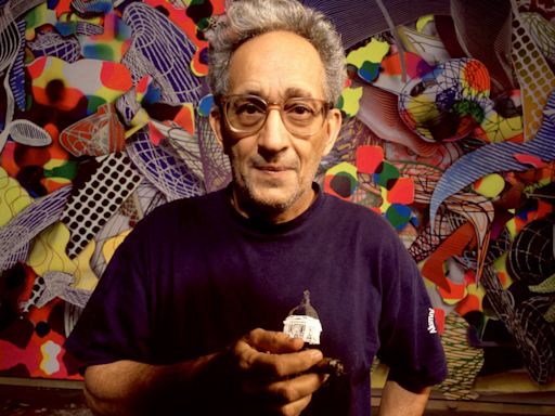 Frank Stella, Trailblazing Artist Who Pushed Abstraction to Its Limits, Dies at 87