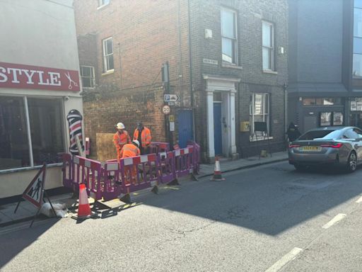 Traffic chaos caused in Colchester city centre due to collapsed sewer pipe