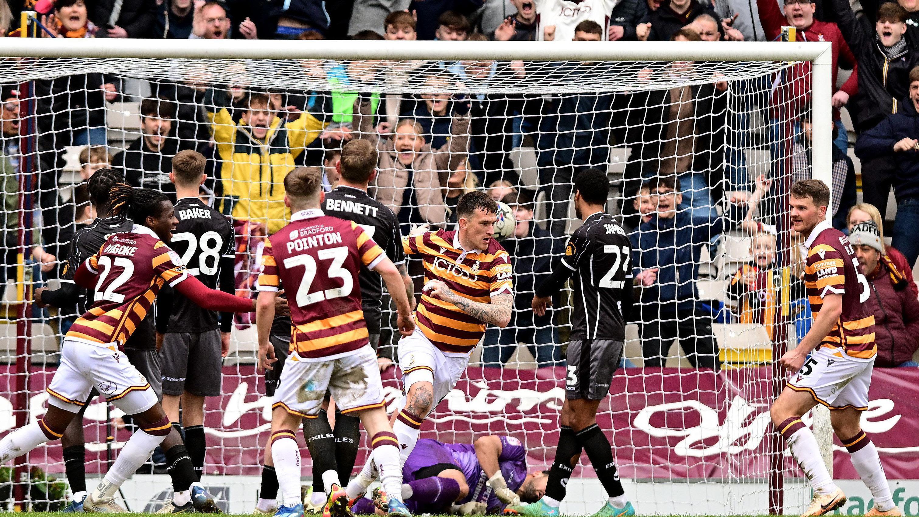 Bradford 'too big for League Two' - Rupp