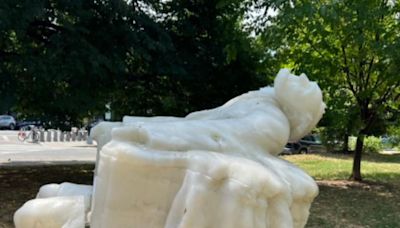 Pic: Abraham Lincoln's Wax Statue Melts In Washington DC Heat - News18