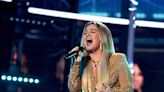 Kelly Clarkson's daughter River Rose is featured in her new song