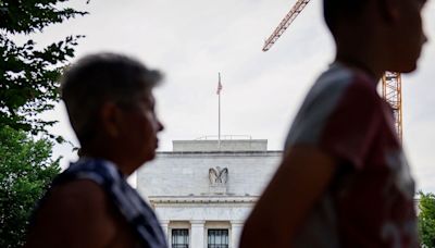 Treasuries Stage Month-End Rally on Hopes of September Fed Cut