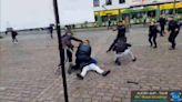 Un hombre armado con un cuchillo, hiere a varias personas en un acto anti-Islam en Alemania - MarcaTV