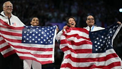 Lee Kiefer, Lauren Scruggs take gold and silver in US fencing showdown