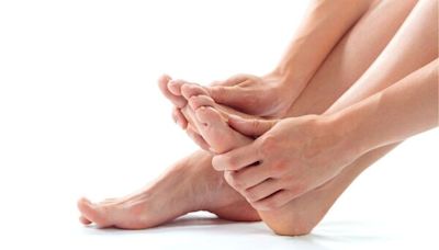 腳部長期潮濕，小心黴菌、細菌、皮膚炎來報到！ 專家3招預防濕腳毛病